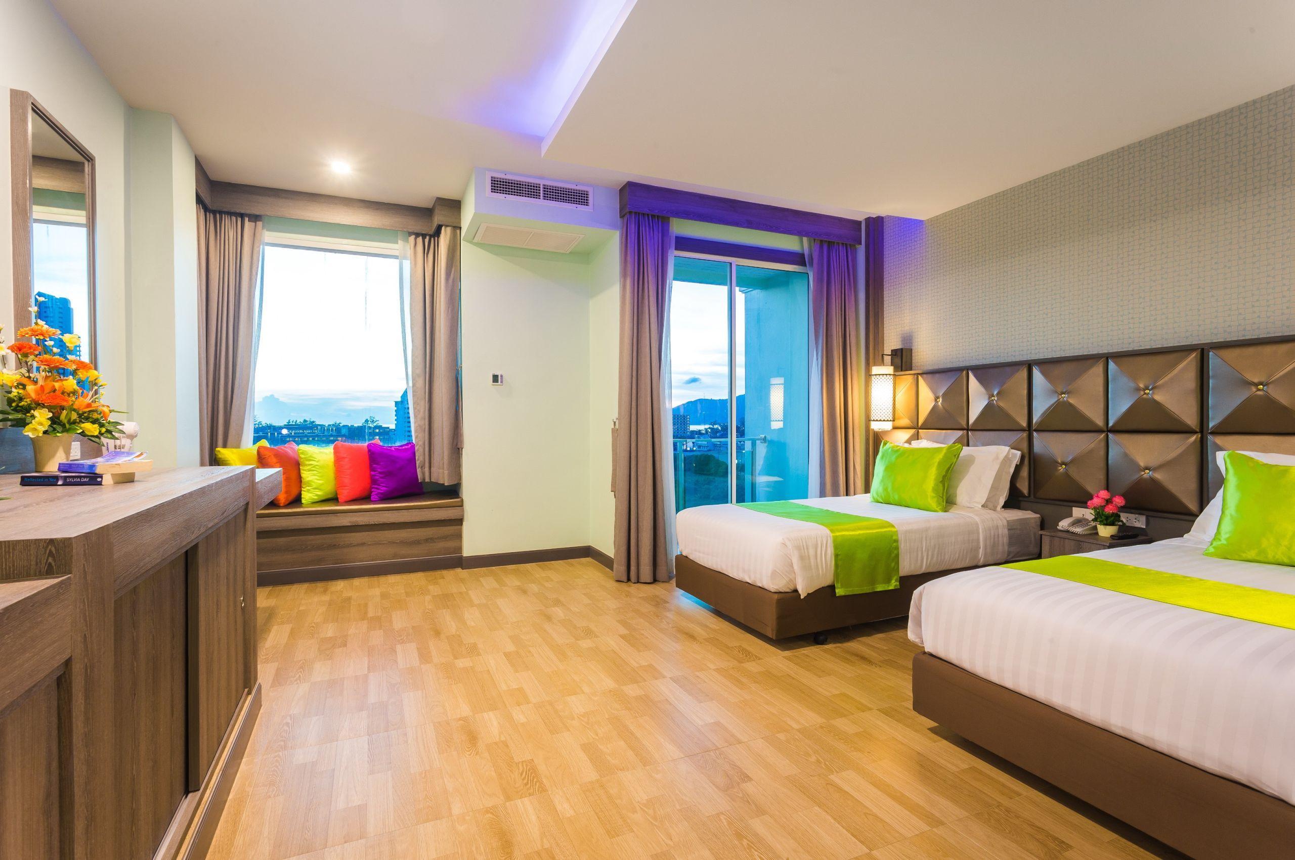 Add Plus Hotel&Spa Patong Extérieur photo