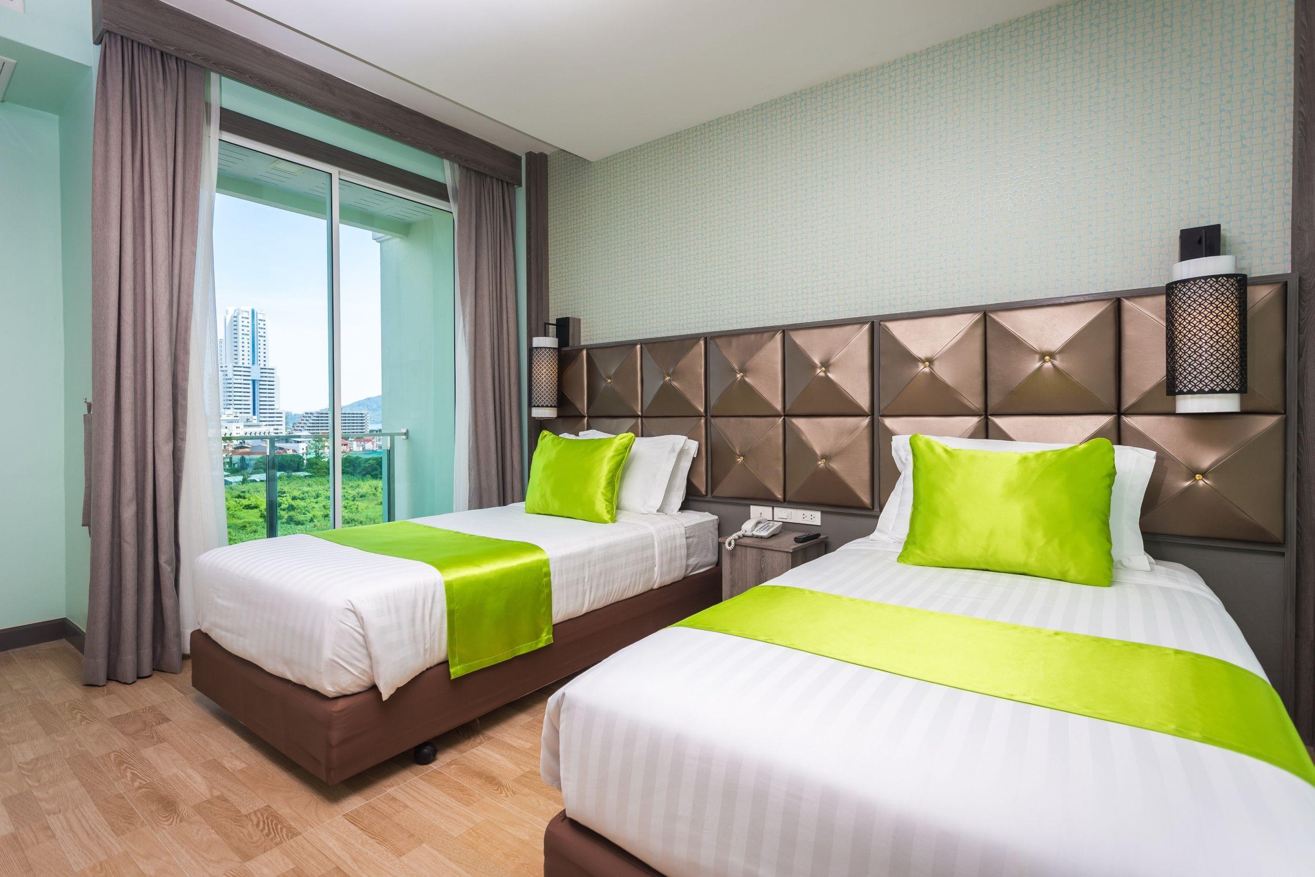 Add Plus Hotel&Spa Patong Extérieur photo
