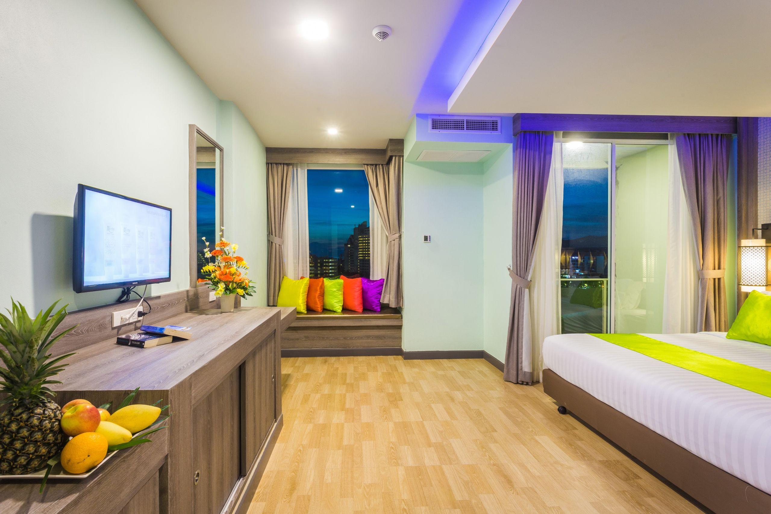 Add Plus Hotel&Spa Patong Extérieur photo