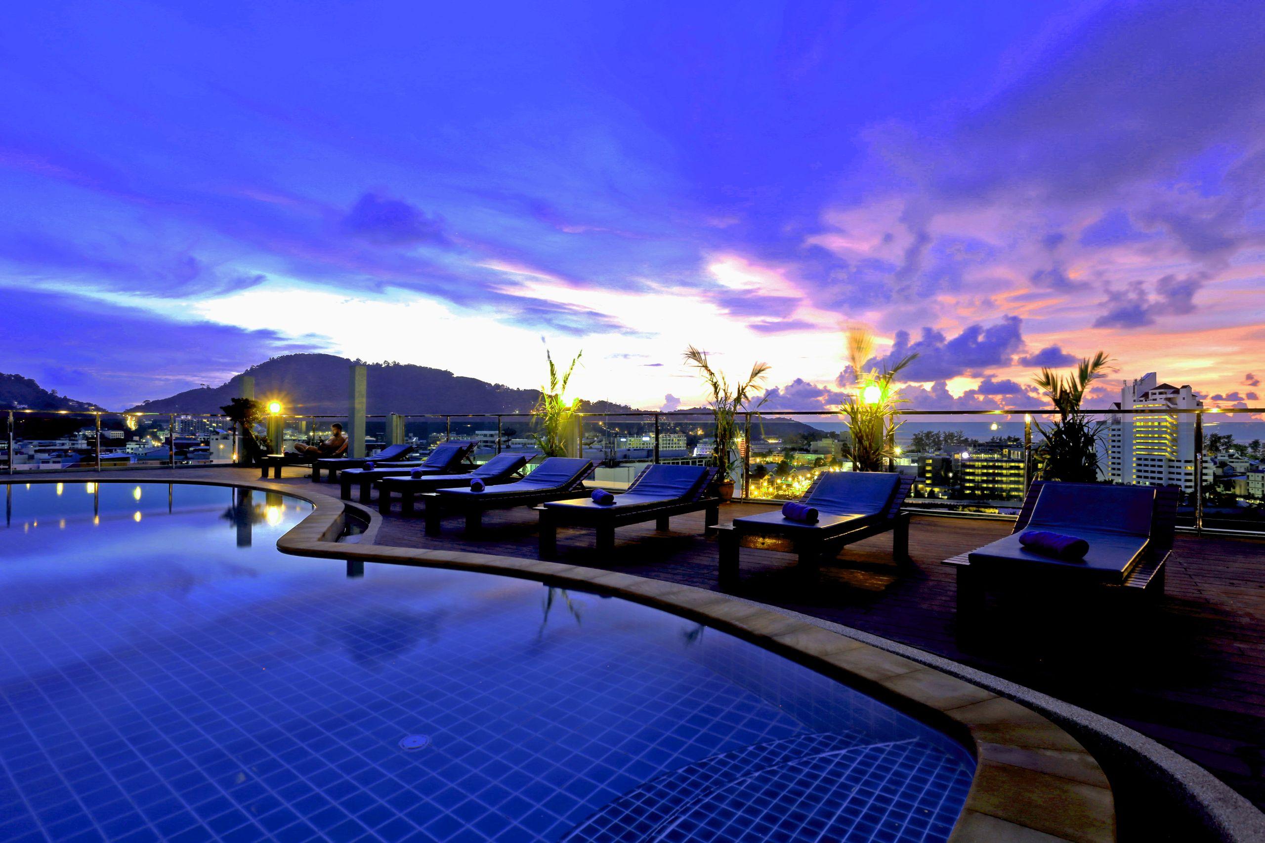 Add Plus Hotel&Spa Patong Extérieur photo