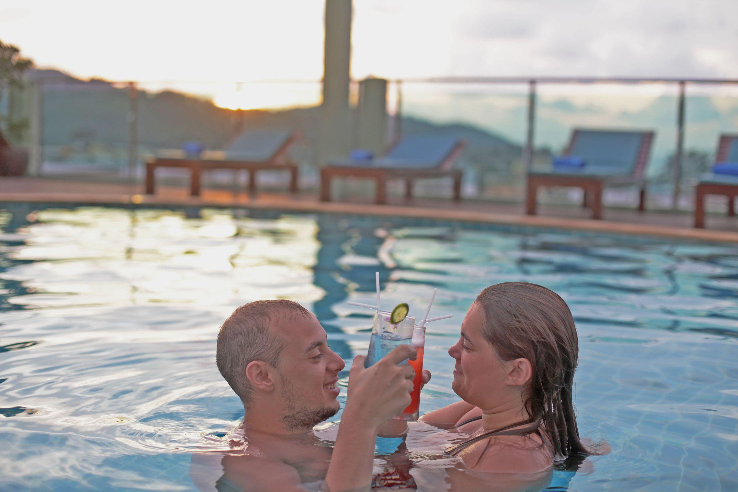 Add Plus Hotel&Spa Patong Extérieur photo