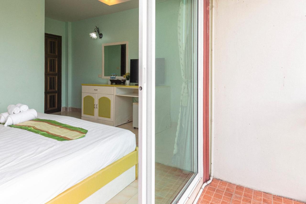 Add Plus Hotel&Spa Patong Extérieur photo