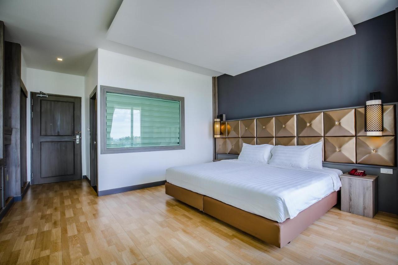 Add Plus Hotel&Spa Patong Extérieur photo